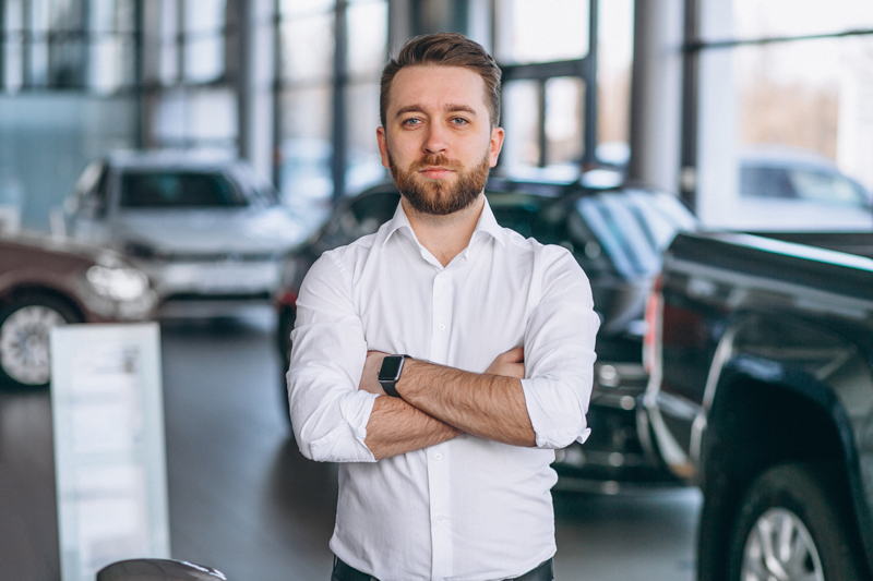 Servizi di Supporto per il Cliente Autosalone Genesis