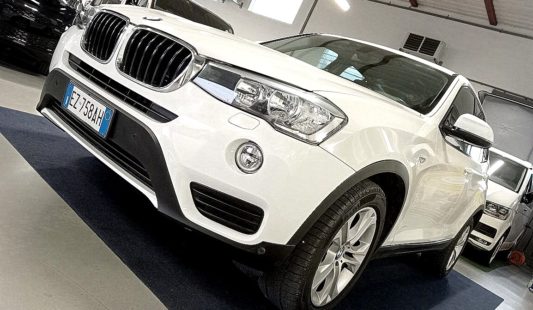 BMW X3 xdrive20d 190cv 4X4 *MANUALE* CAMERA 18″