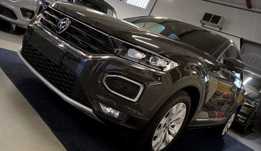 Volkswagen T-Roc 1.5 TSI 150cv SPORT DSG LED UFFICIALE VW