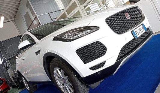 Jaguar E-Pace 2.0d AWD 4X4 150cv GANCIO UNIPROPRIETARIO