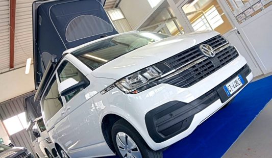 Volkswagen T6.1 California BEACH CAMPER 2.0 TDI GANCIO WEBASTO FIAMMA