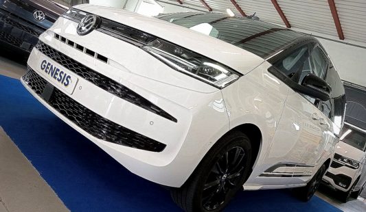 Volkswagen T7 Multivan TDI EDITION DSG MATRIX IQLIGHT 18″ VIS A VIS 7P