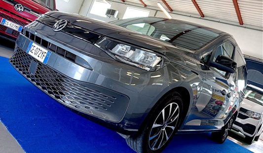 Volkswagen Caddy MAXI 2.0TDI 7POSTI 17″ KEY CAMERA LED