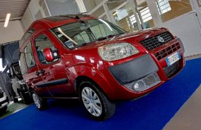 Fiat Doblo 1.3 MJT TETTO ALTO PEDANA RAMPA CARROZZINA