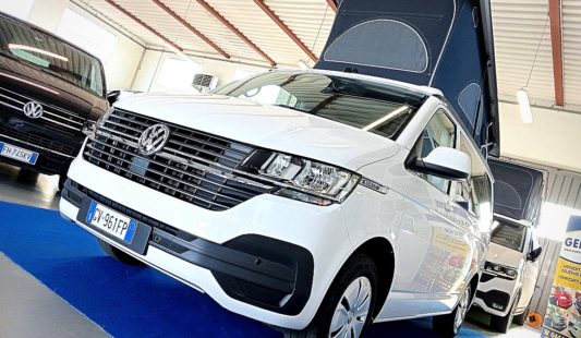 Volkswagen T6.1 California BEACH CAMPER MY2024 FIAMMA GANCIO PRONTA CONSEGNA