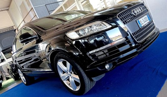 Audi Q7 4.2 V8 TDI QUATTRO Tiptronic 7POSTI GANCIO FULL