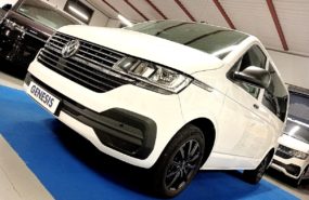 Volkswagen T6.1 Multivan T6 2.0 TDI 4MOTION 4X4 CAMERA GANCIO 7POSTI