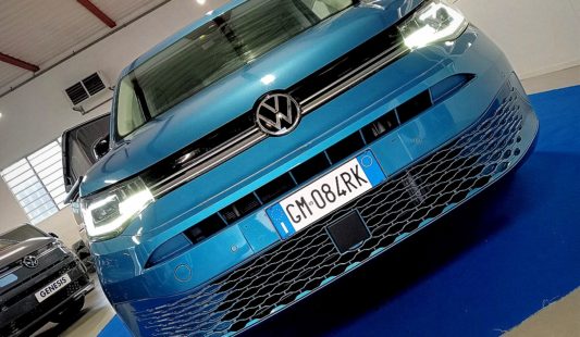 Volkswagen Caddy 2.0 TDI LIFE GANCIO FULL LED PRONTA CONSEGNA