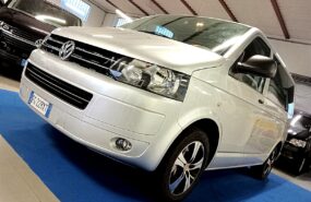 Volkswagen T5 Multivan 2.0 TDI 140cv 4MOTION 4X4 GANCIO PRONTA CONSEGNA